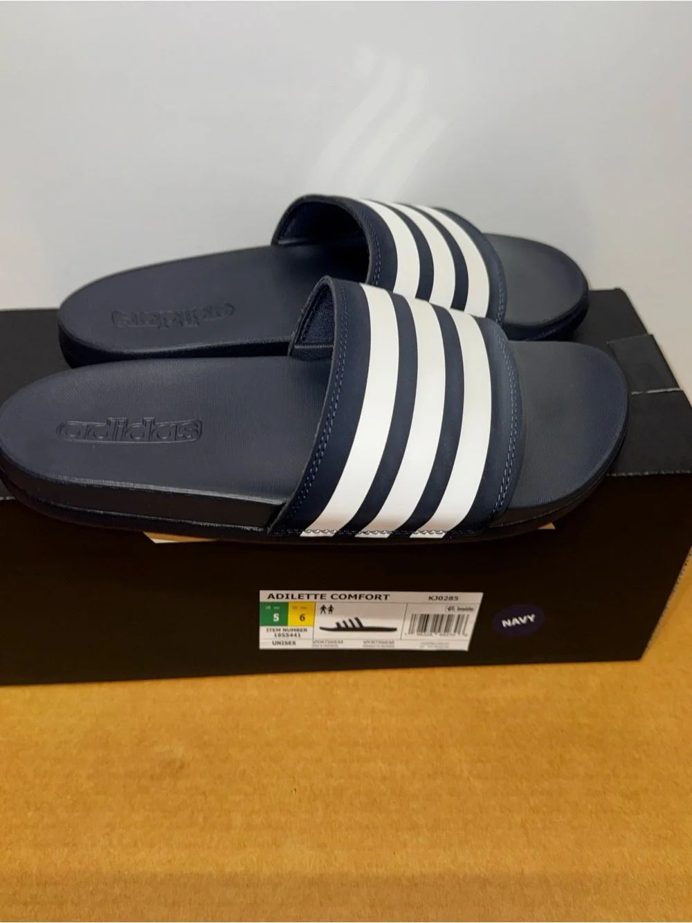 ADIDAS Adilette Comfort Unisex NAVY Stripe Slides Mens 5, Womens 6 New